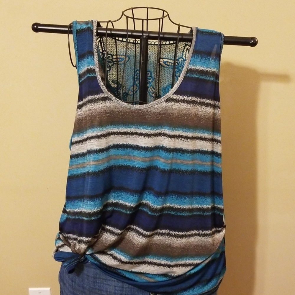 Lavish aqua striped tank